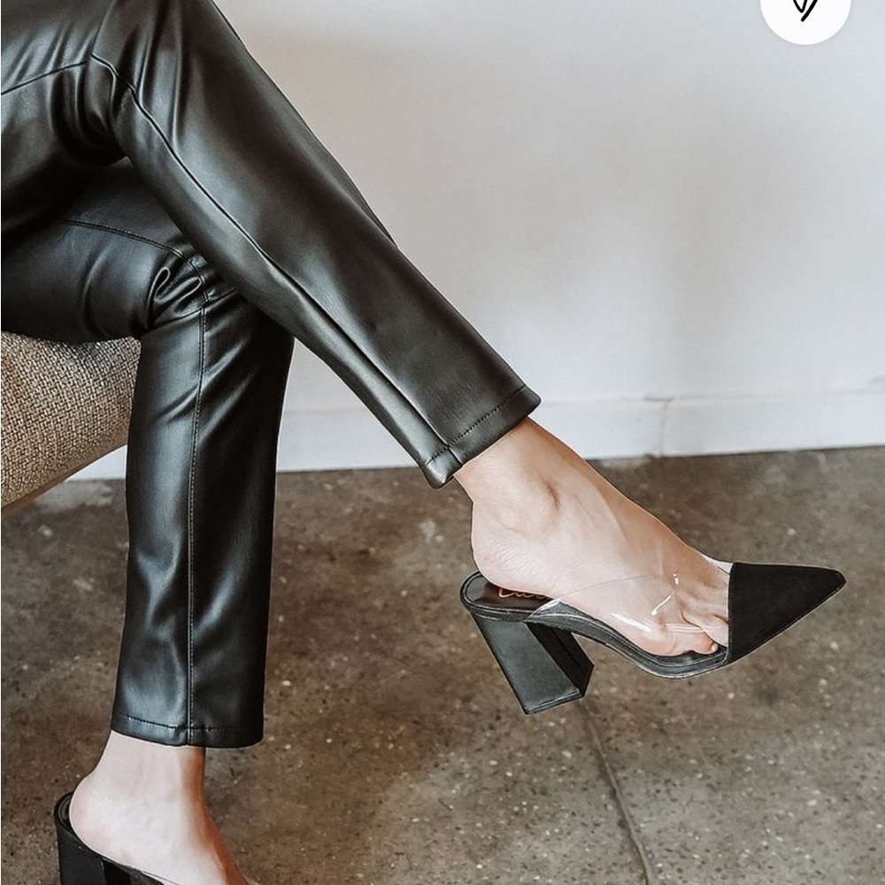 Lulu’s Shilo Pumps